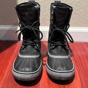 Sorel Waterproof Rain/Snow Boots Size 6